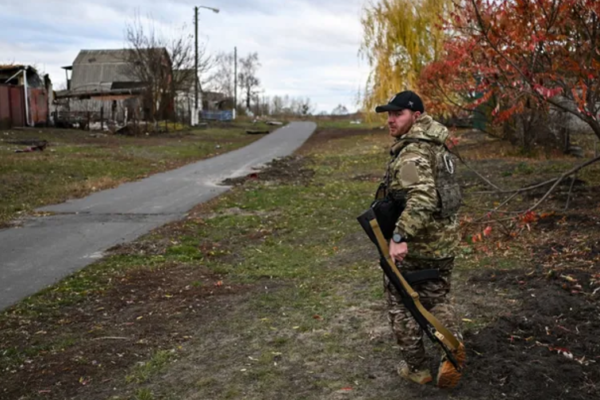 Армія рф грабує росіян в Курській області