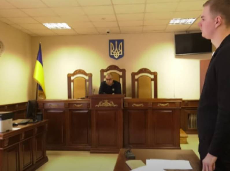 Волинь Апеліційний суд став на бік військового суддя Віталій Денісов