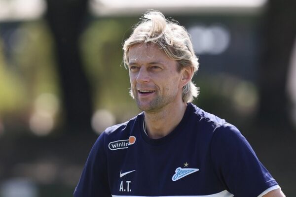 Анатолій Тимощук позбавлений державних нагород