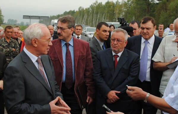 Гроші, кадри і реформи