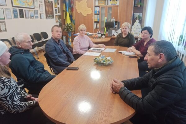 Нарада щодо любомльських ВПО Нарада Черен Ющук Любомль ВПО