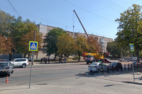 Ремонт житлового будинку Луцьк проспект Відродження удар БпЛА росії 26 серпня 2024 року