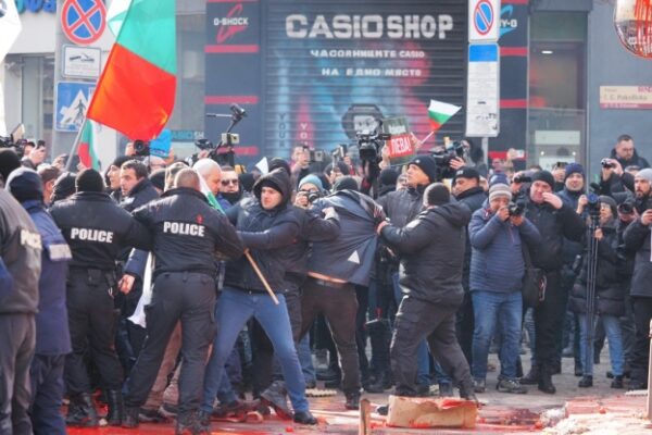 Протести в Болгарії на користь рф