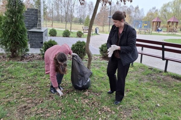 весняна толока в Камені-Каширському