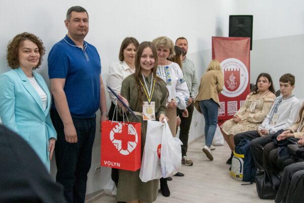нагородження переможців науково-пошукового конкурсу «Мій родовід»