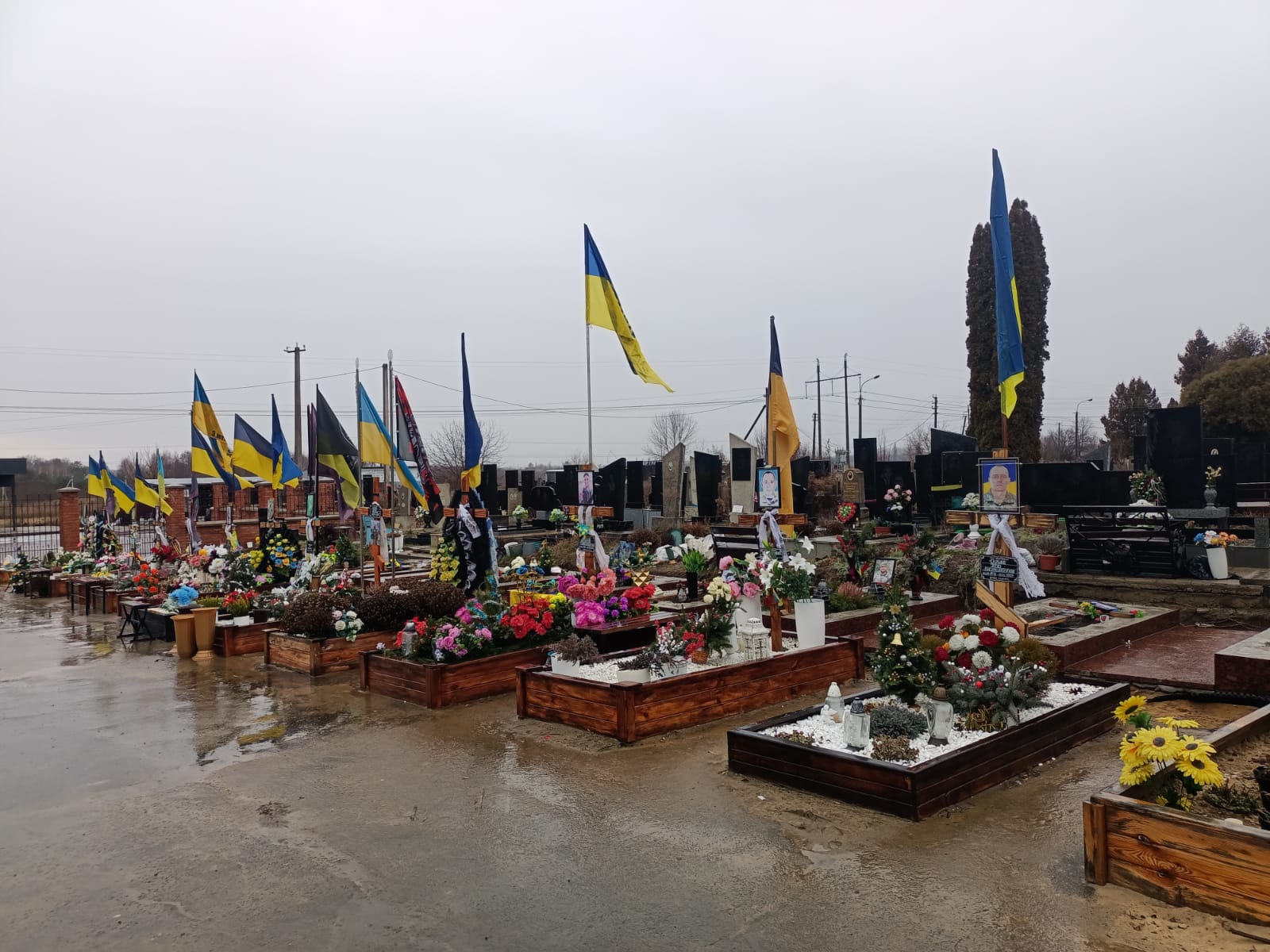Луцьк похорон полеглих героїв