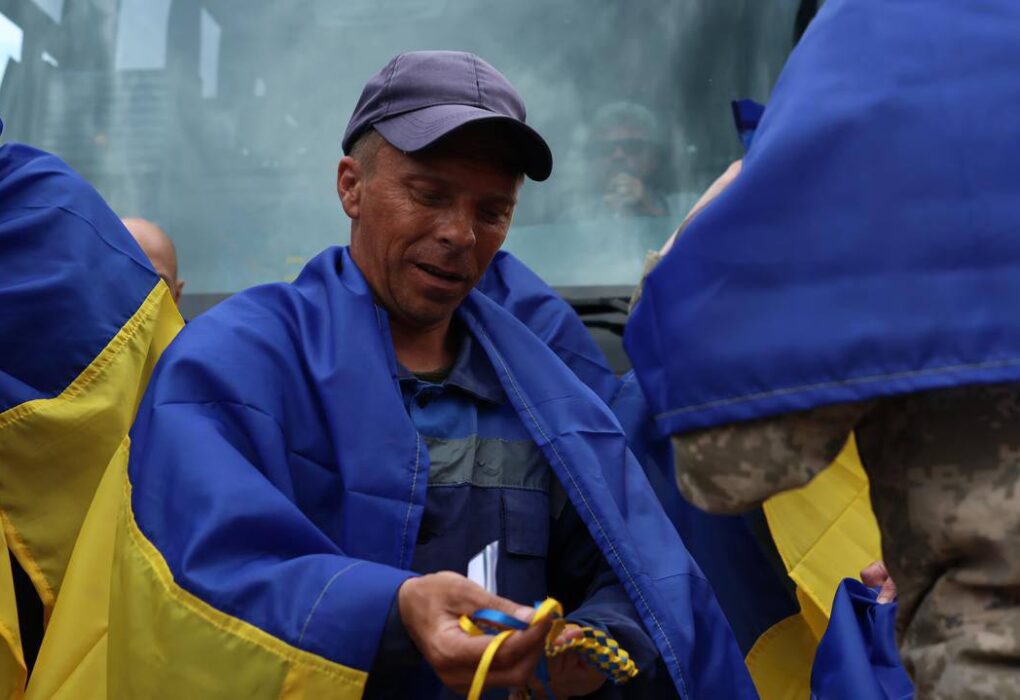 307 українців повернулися з полону в рамках обміну 1000 на 1000