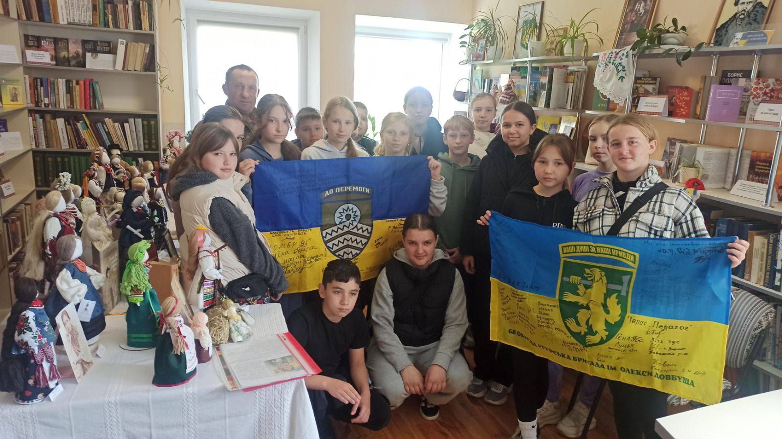 виставка ляльок