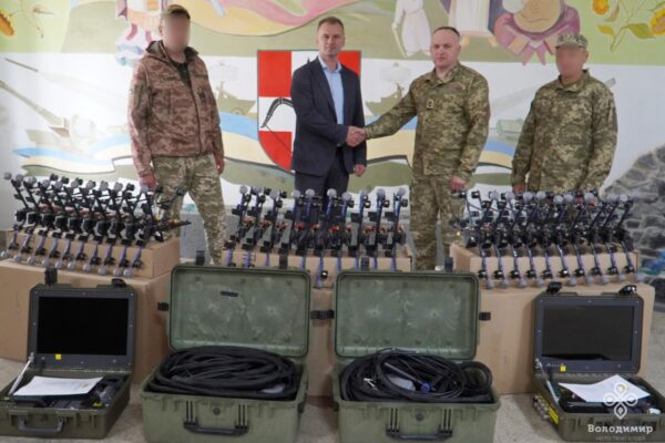 Володимирська громада передала чергову допомогу військовим 