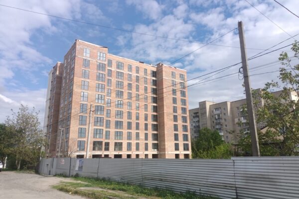 Луцьк замість скверу чергова висотка