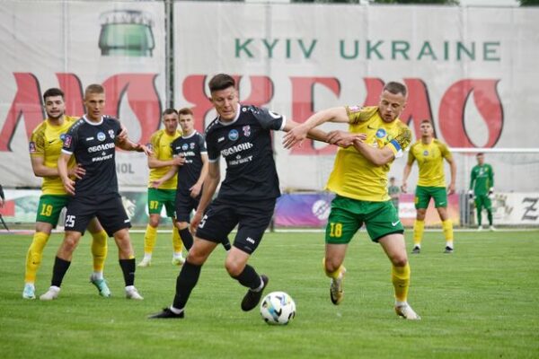 Чемпіонат україни з фуьтболу 30 тур