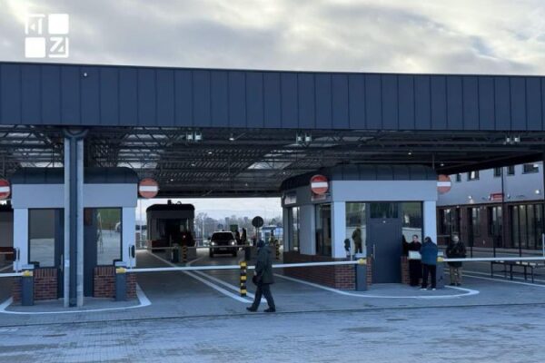 Польща обмежує права мігрантів
