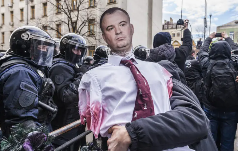 Порошенко Гладковський Гунчик Богдан Моторс кримінал