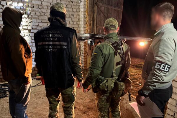 На Волині припинили спробу незаконного переміщення сигарет через кордон  