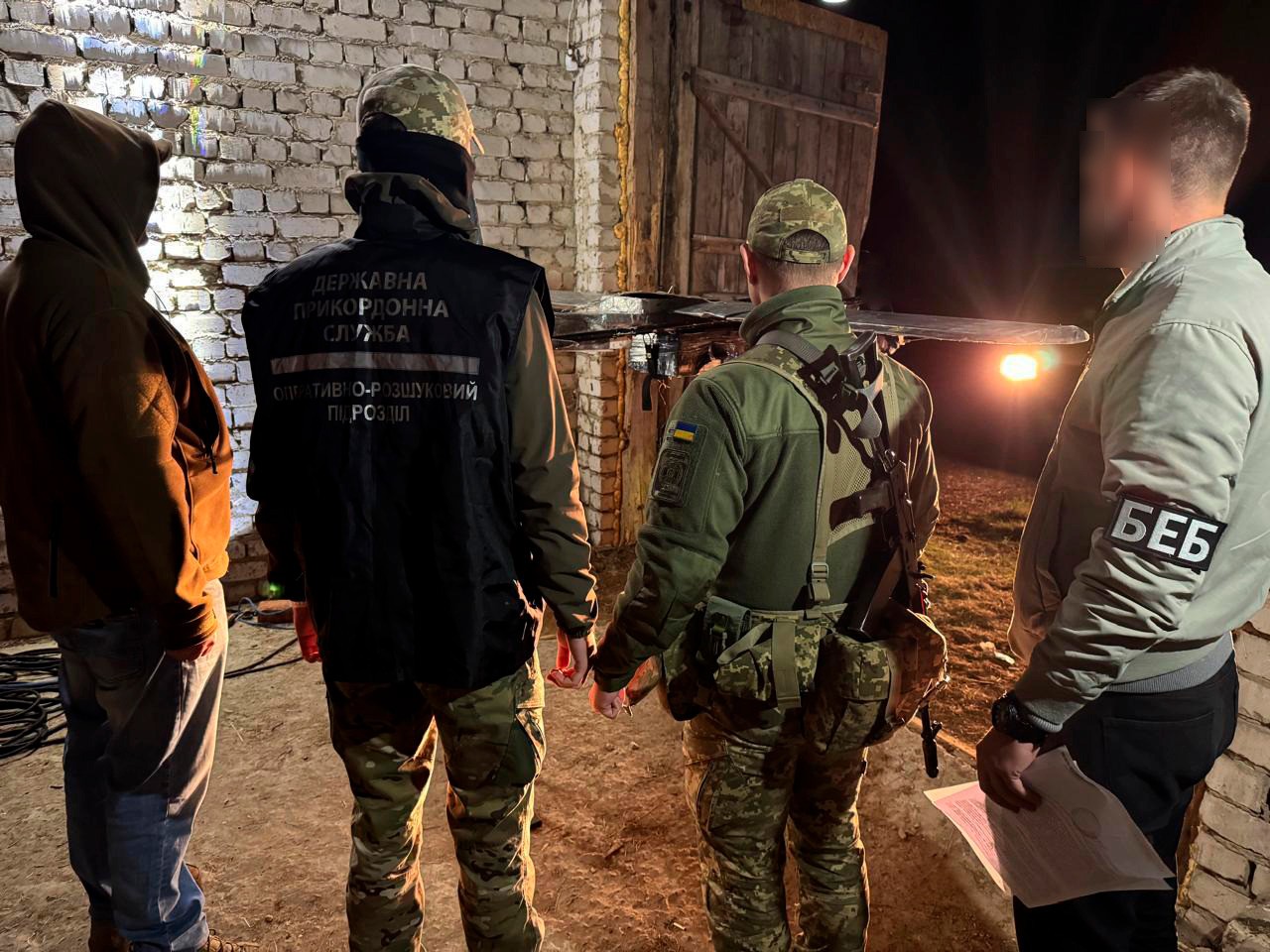 На Волині припинили спробу незаконного переміщення сигарет через кордон  