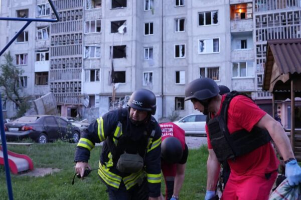 Ракетно-дронова атака на Луцьк: відомо про 15 постраждалих 