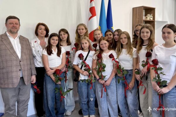 Нововолинців відзначено Подяками Голови Верховної Ради та Міністра охорони здоровʼя  