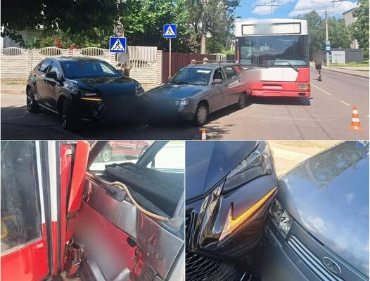 У Луцьку сталася ДТП за участі тролейбуса та двох легкових автомобілів 
