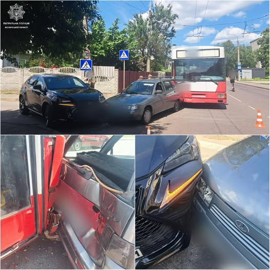 У Луцьку сталася ДТП за участі тролейбуса та двох легкових автомобілів 