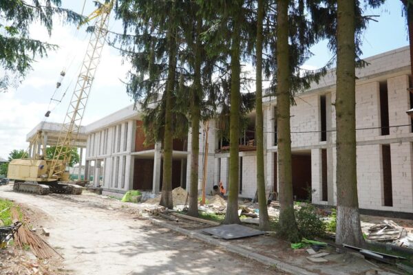 У Володимирській громаді триває будівництво реабілітаційного центру для військових У Володимирській громаді триває будівництво реабілітаційного центру для військових