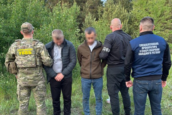 На Волині затримали двох організаторів незаконного переправлення ухилянтів