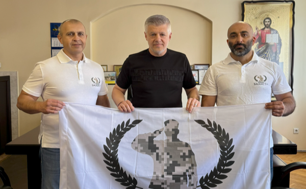 Волинський драмтеатр та ветеранська організація “Захист +” об’єдналися заради спільної справи