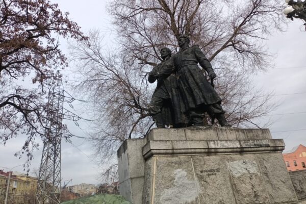 Харків вулиці на честь Олексій Месь Максим Устименко