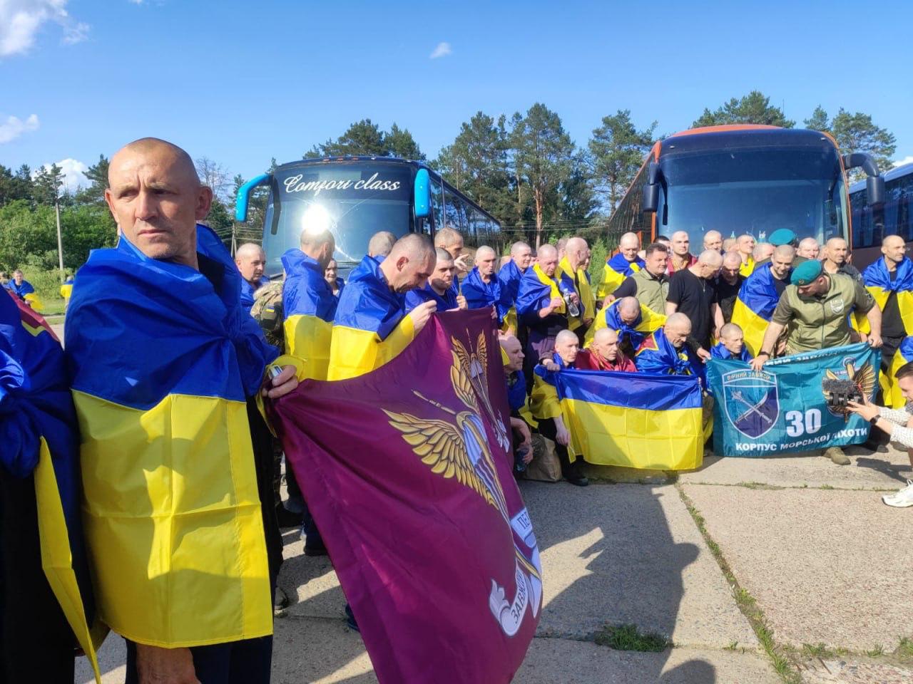 Серед звільнених з російського полону – поранені військові з Луцька, Нововолинська та сіл Волинської області. Обміни триватимуть і далі.