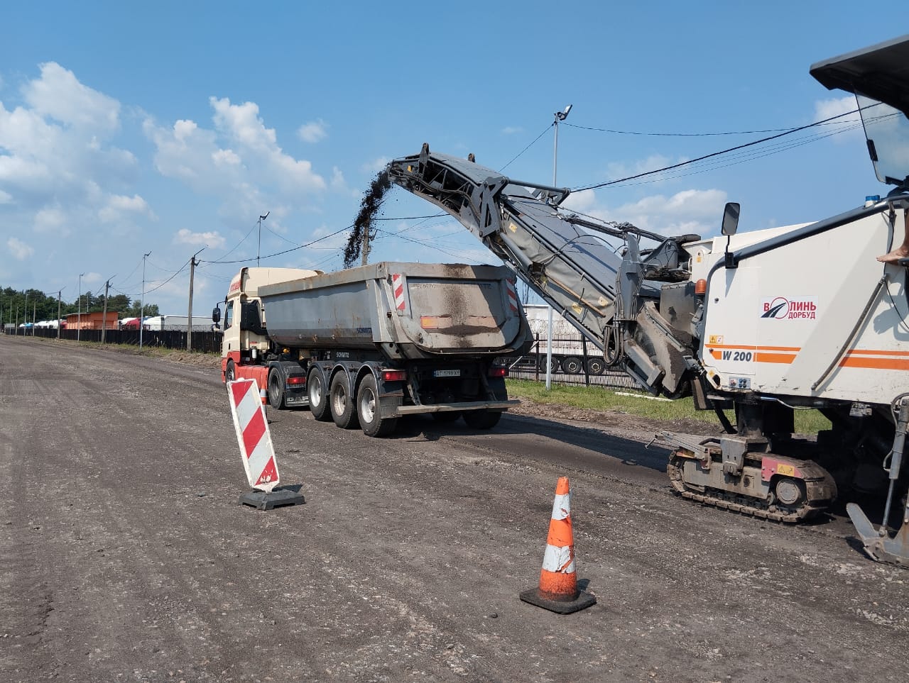 На Волині ремонтують міжнародну автодорогу М-07 