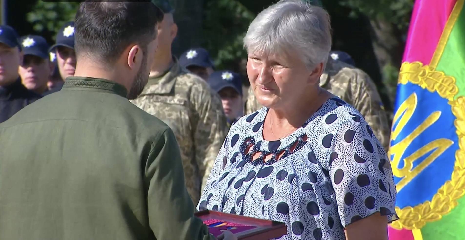 Родині загиблого Героя з Камінь-Каширщини Президент вручив «Золоту Зірку» 