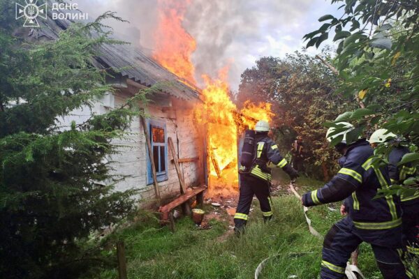 У Нововолинській громаді горів житловий будинок У Нововолинській громаді горів житловий будинок