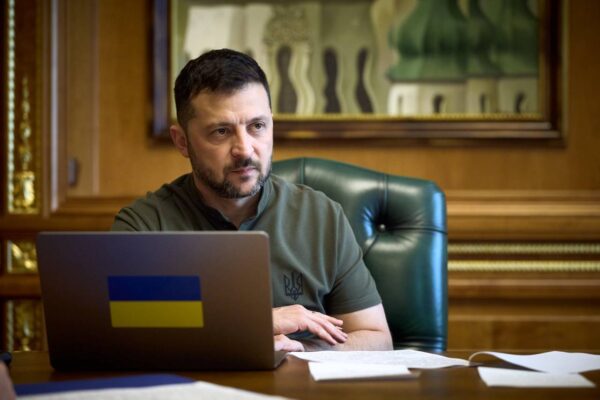 Зеленський провів першу розмову з обраним президентом Польщі