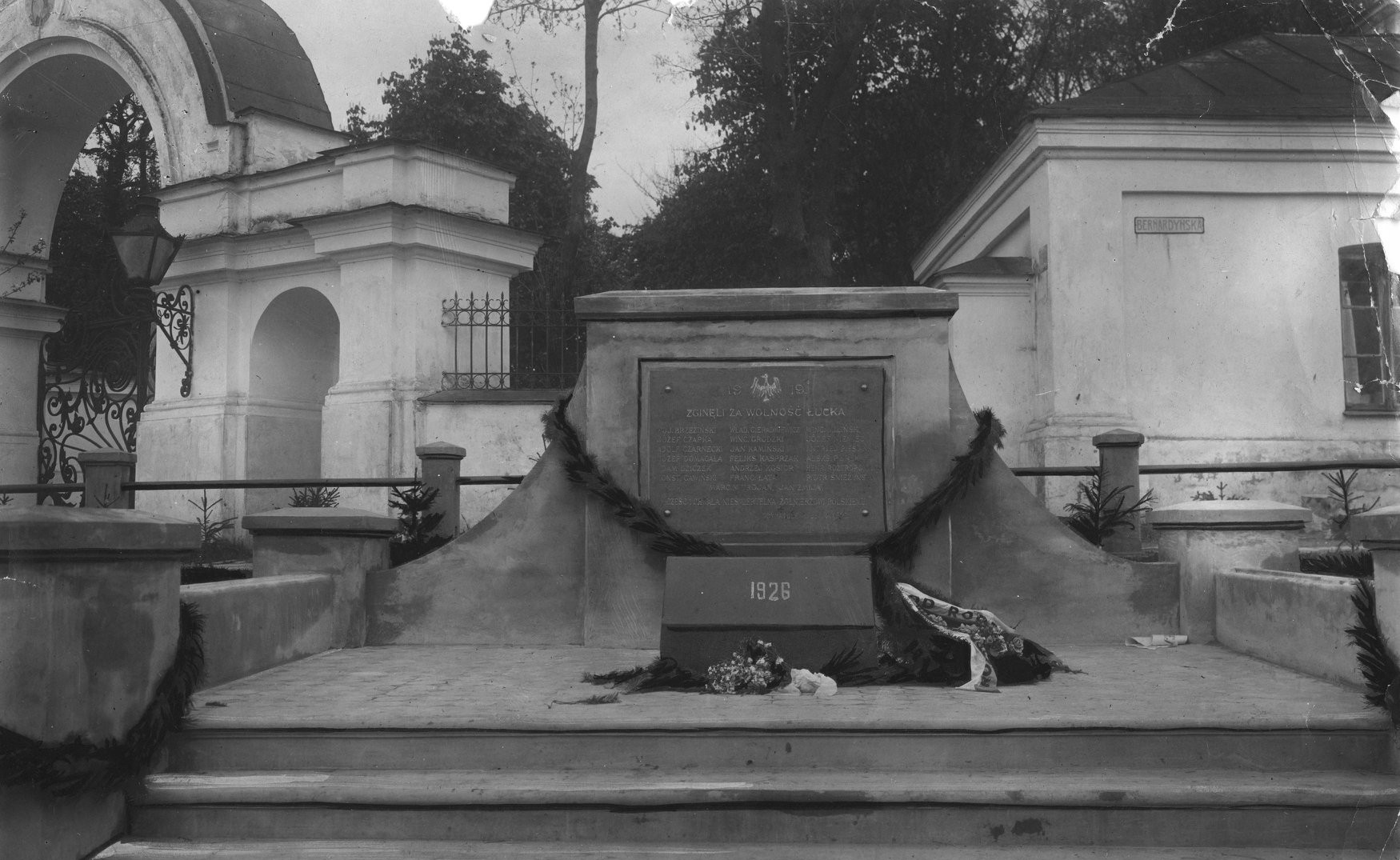 Польський пам'ятник луцький собор війна 1919 рік