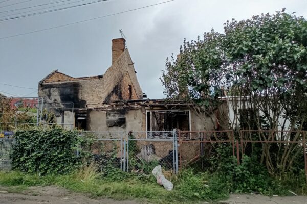 Луцьк наслідки ракетних ударів рф завали розбирають сусіди