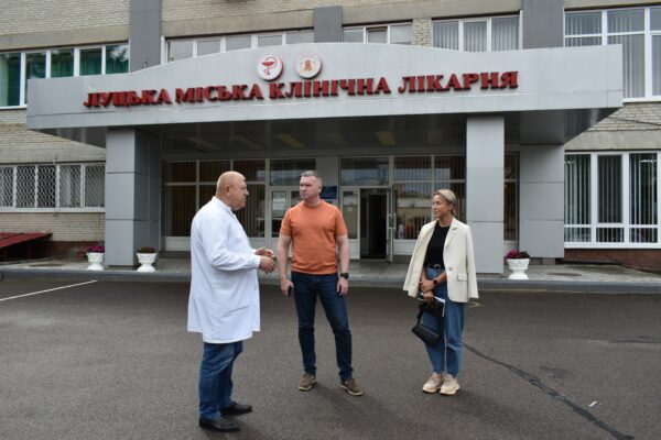 у Луцьку перевірили доступність Луцької міської клінічної лікарні 