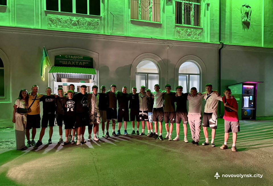Нововолинські футболісти вирушили на спортивні збори до Словаччини