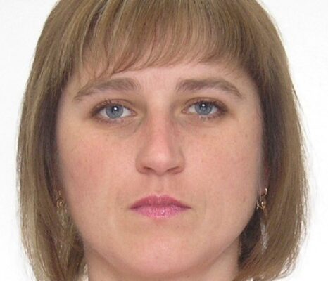 Пішла з дому та не повернулася: поліція розшукує безвісти зниклу 47-річну лучанку 
