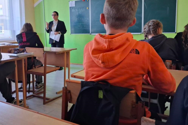 Ювенальні прокурори у волинських школах