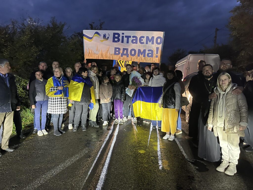 На Волині зустріли звільненого з полону Олексія Філімонова