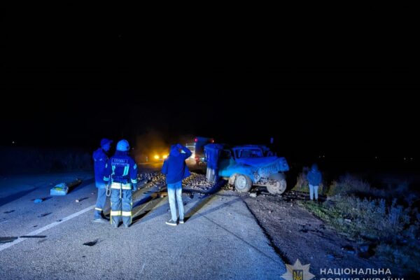 На Волині легковик зіткнувся з вантажівкою: травмувалося п’ятеро людей На Волині легковик зіткнувся з вантажівкою: травмувалося п’ятеро людей
