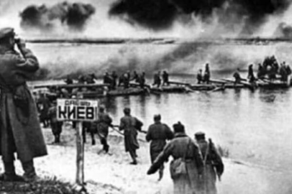 6 листпада 1943 рік окупація КИєва 1991 рік візит української делегації в москву