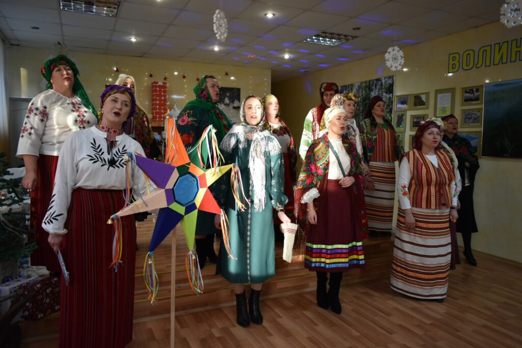 Ветеранам, які проходять реабілітацію на Волині, подарували магію Різдва