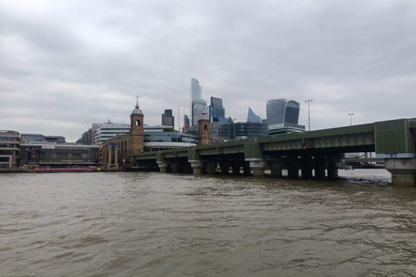 Олександр Данилюк Лондон ухилянт