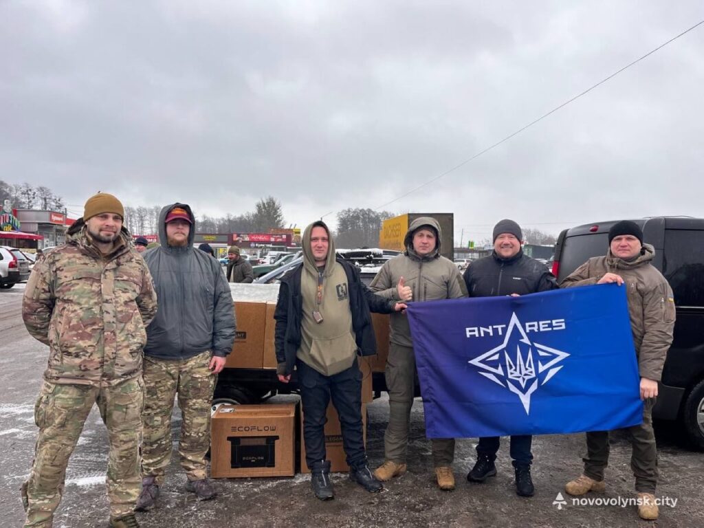 Нововолинська громада доставила допомогу на фронт майже на 2 млн грн 