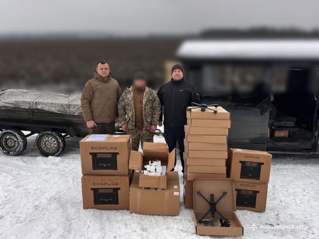 Нововолинська громада доставила допомогу на фронт майже на 2 млн грн 