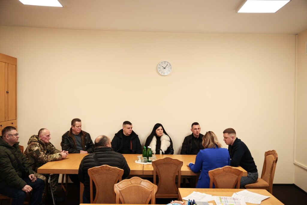 На Волині ще 5 ветеранів війни отримали сертифікати на житло  