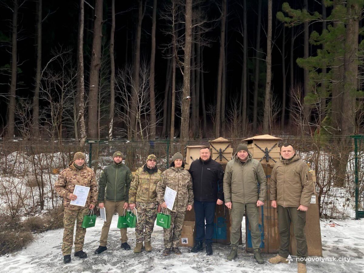 Нововолинська громада доставила допомогу на фронт майже на 2 млн грн 