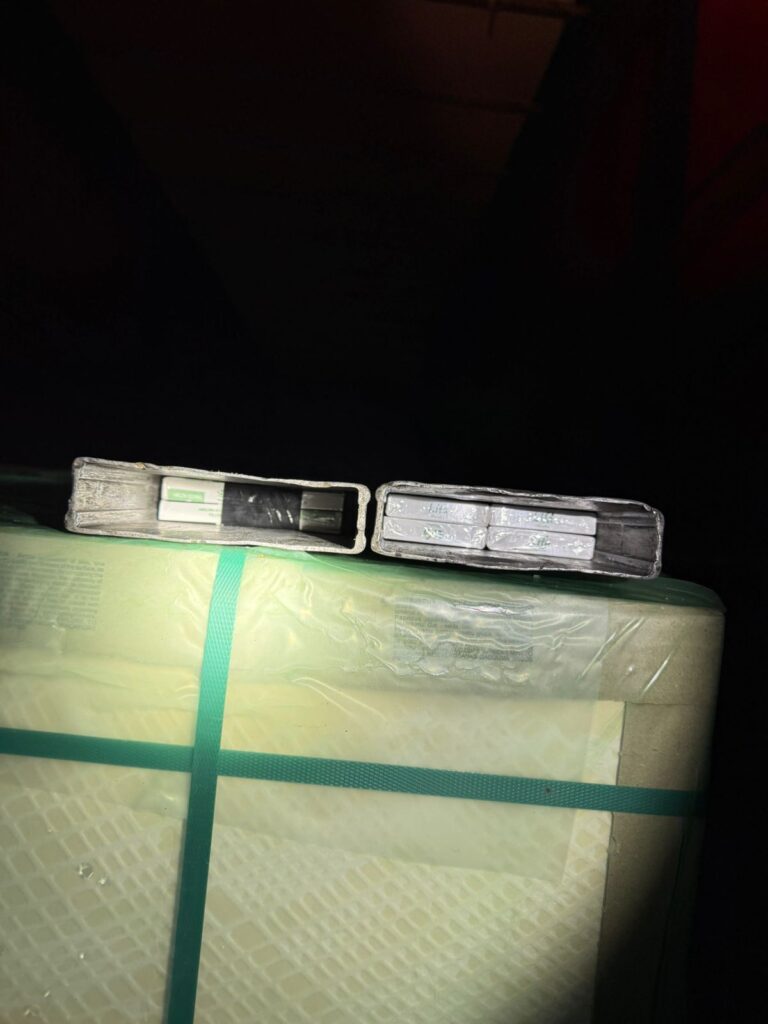 Поляк намагався провезти через кордон партію цигарок 