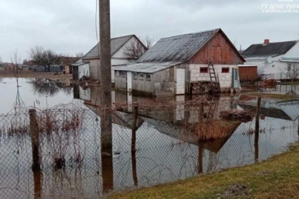 під час повені
