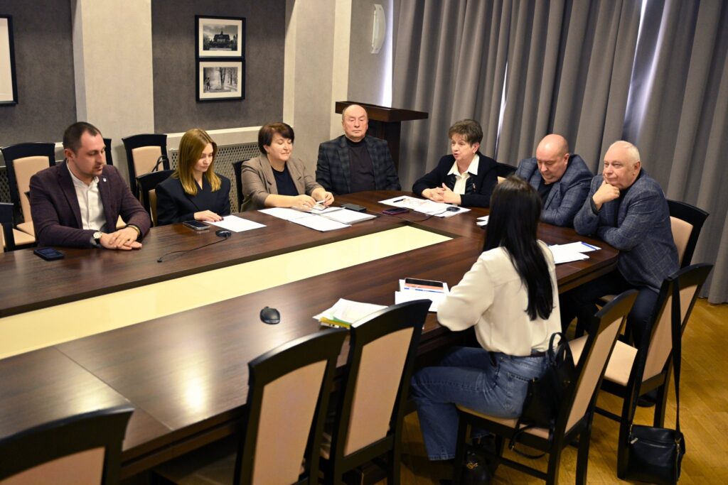 ДП "Ліси України"